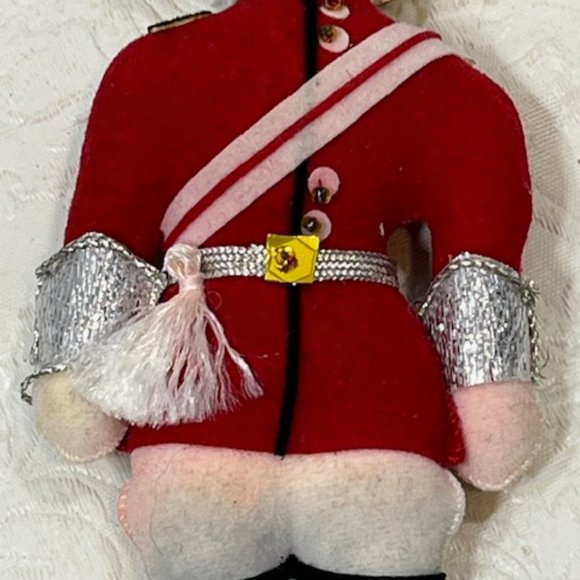 Queen's Guard Embroidered Felt Christmas Tree Ornament Handmade 7" - Picture 7 of 9